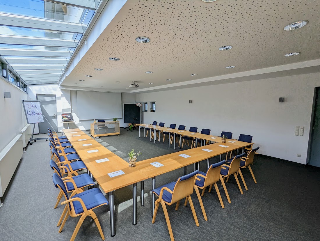 Seminarraum "Motivation" für bis zu 60 Personen im Hubert-Schwarz-Zentrum